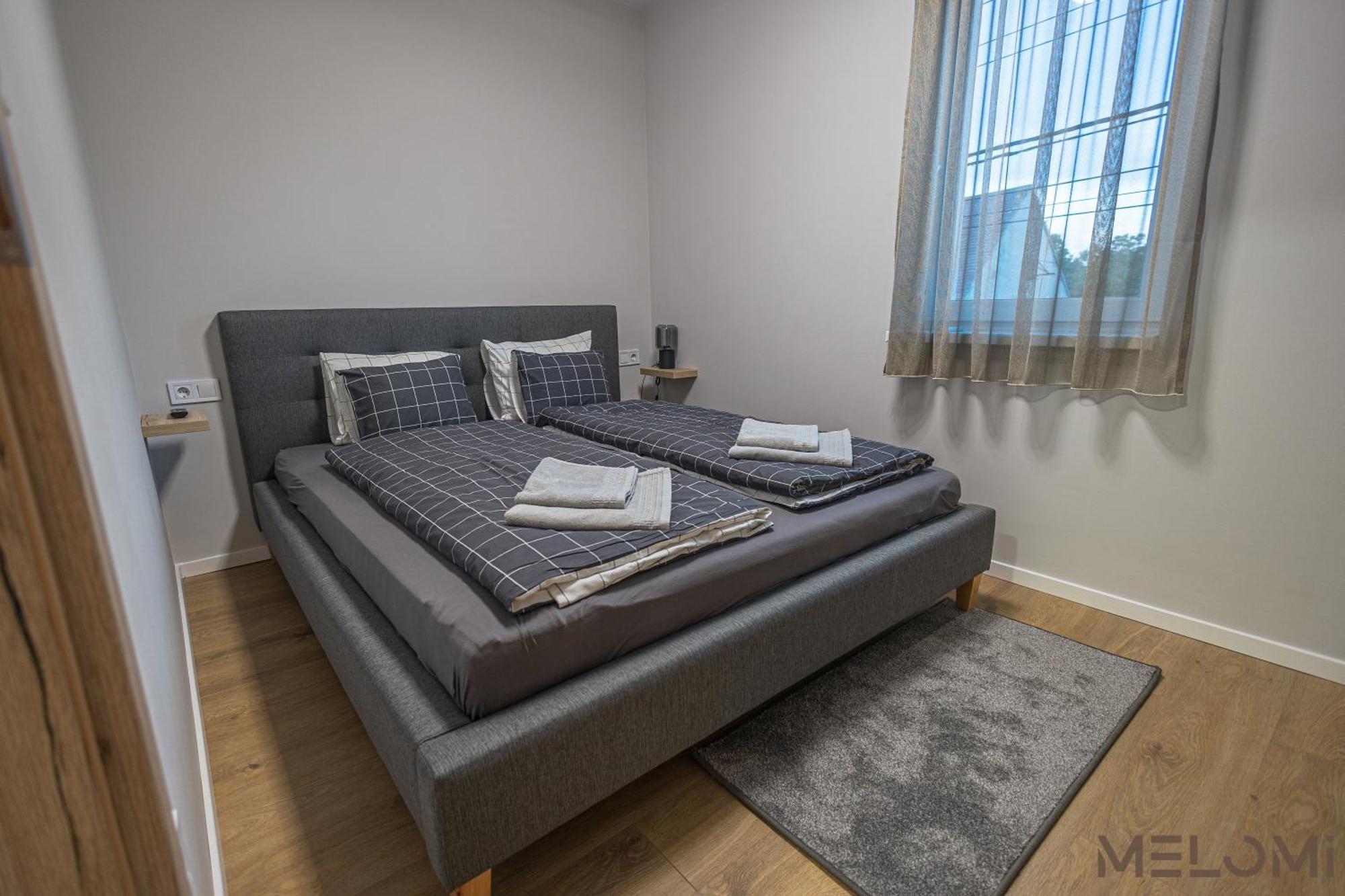 Melomi 1 Apartman Sárvár Exterior foto